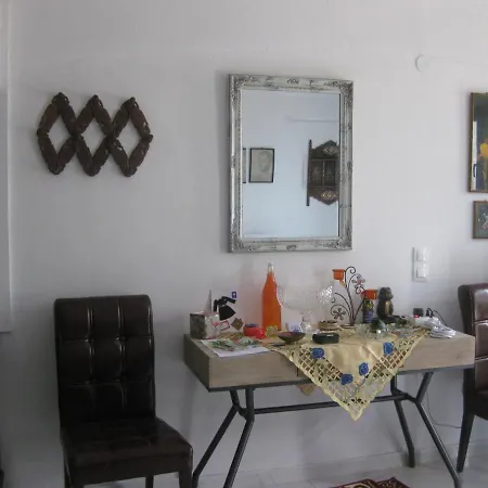 Sissy By The Sea Apartment