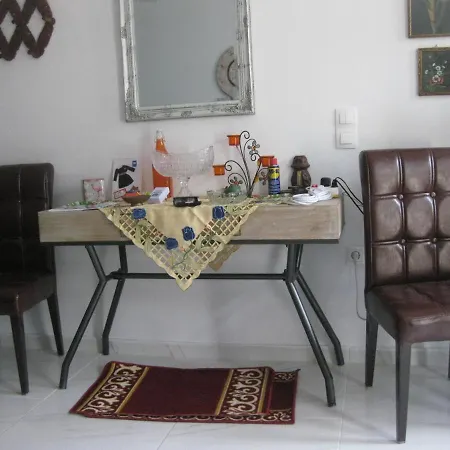 Sissy By The Sea Appartement Nikiana