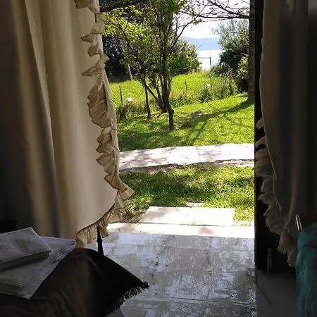 Sissy By The Sea * Nikiana